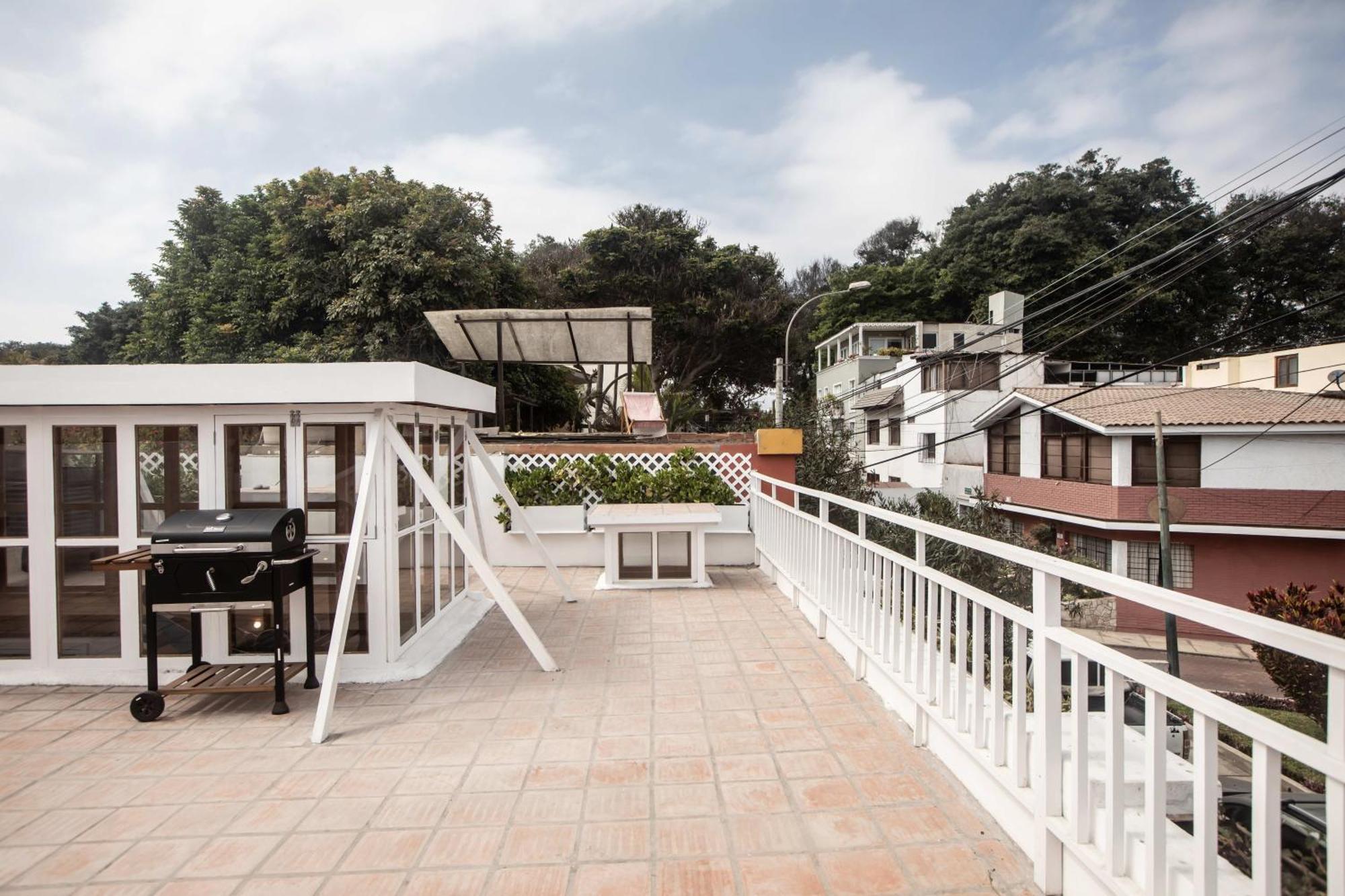 Villa With Rooftop Terrace In Barranco Lima Eksteriør billede